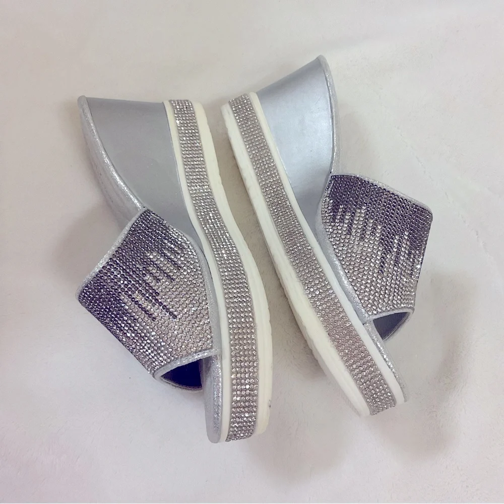 GJ Collection Silver Rhinestone Wedge Sandals Size 6.5 NWOT